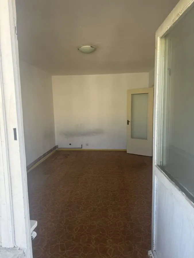 Apartament 4 camere Scriitorilor decomandat,155000 Euro - foto 6