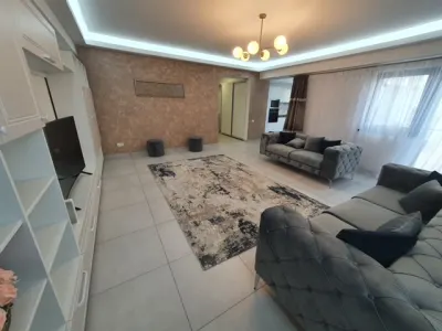 Inchiriere  penthouse de lux, bloc nou, in Ploiesti, zona Albert - foto 7