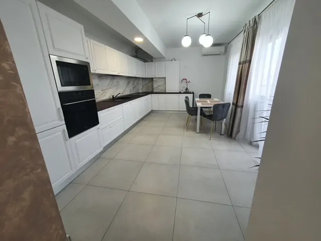 Inchiriere  penthouse de lux, bloc nou, in Ploiesti, zona Albert - foto 9