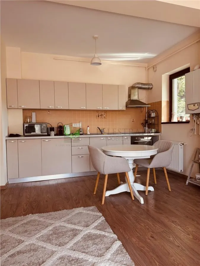 Apartament 2 camere mobilat-utilat modern zona de case,135000 Euro - foto 5