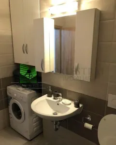 Studio modern in Tractorul -Coresi,129000 Euro - foto 8