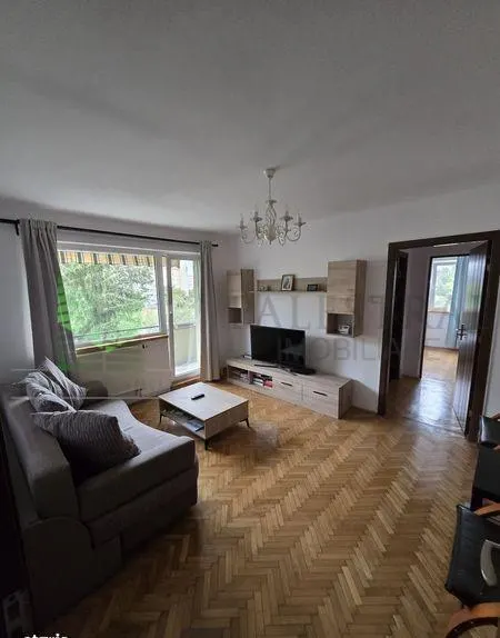 , Apartament 2 camere Centrul Civic,mobilat,117000 Euro neg - foto 1
