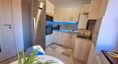 Apartament 2 camere Tractorul ,  loc de parcare. mobilat lux 173000 Euro - foto 6