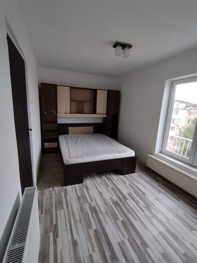 Apartament  2 camere  Astra-piata,renovat,79500 Euro - foto 1