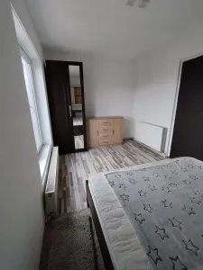 Apartament  2 camere  Astra-piata,renovat,79500 Euro - foto 3