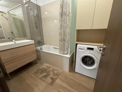 Inchiriere apartament 2 camere mobilat modern Ploiesti, zona CENTRALA - foto 14