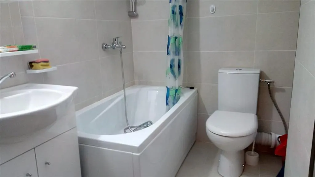 Inchiriere apartament 2 camere , bloc nou Ploiesti - foto 11