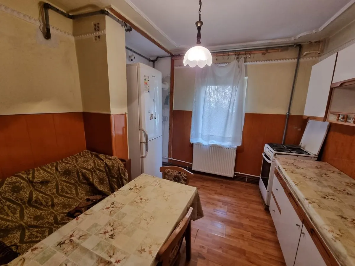 Apartament cu 3 camere Racadau-intrare,140000 Euro - foto 3