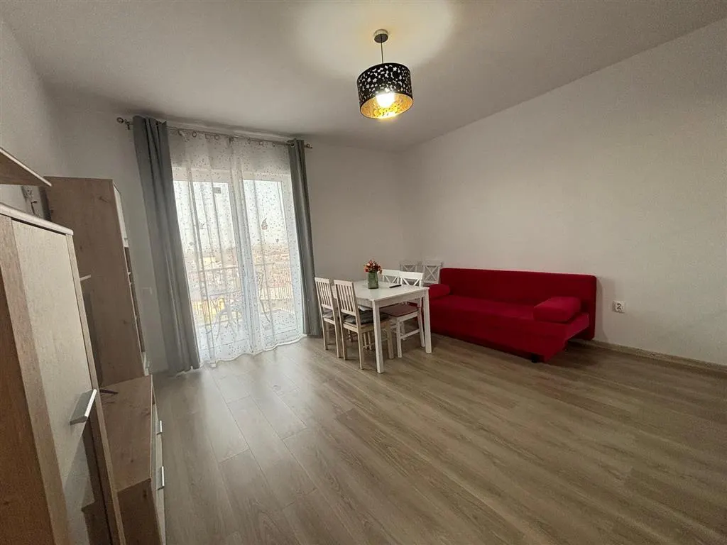 Inchiriere apartament 2 camere, bloc nou, zona Centrala - foto 2