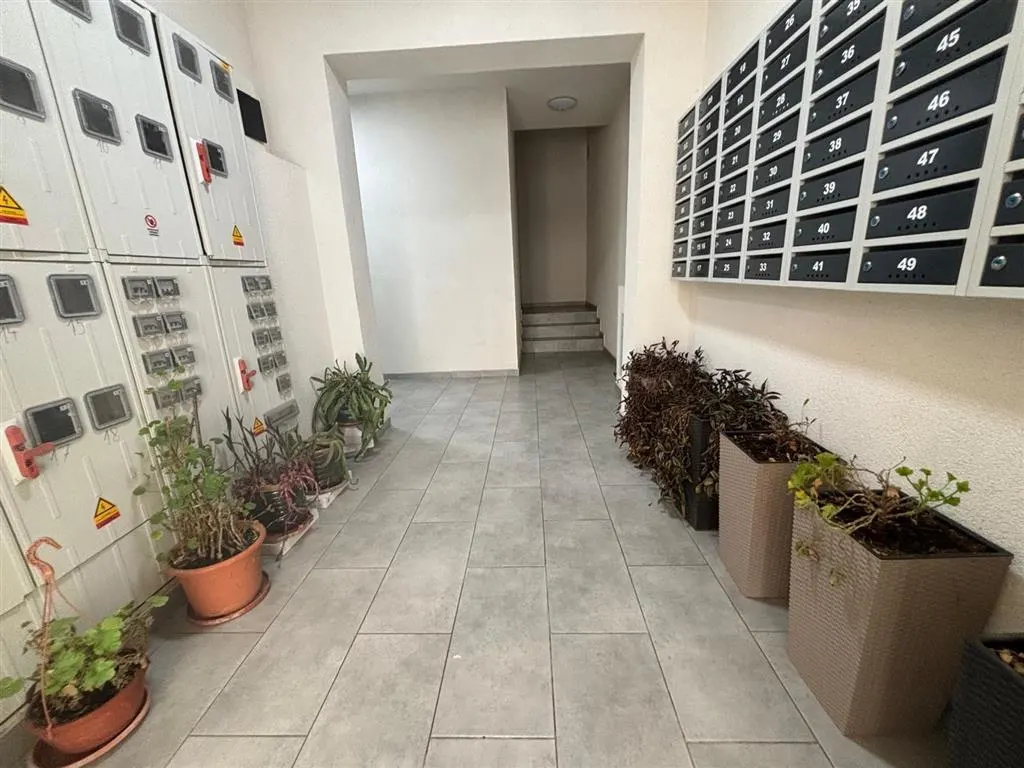 Inchiriere apartament 2 camere, bloc nou, zona Centrala - foto 9