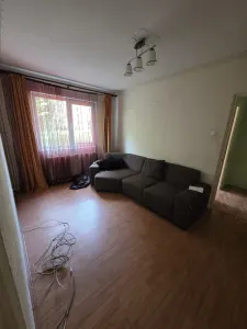 2 camere Gemenii semidecomandat, parter 72500 Euro - foto 4