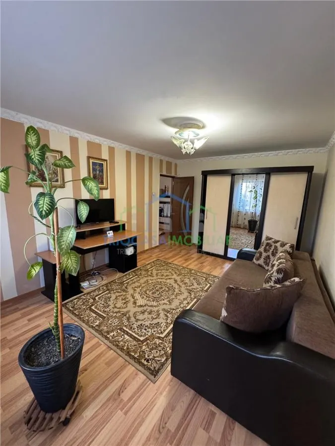 Apartament 2 camere Sarari - foto 1