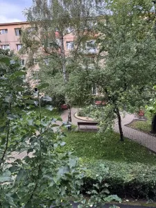 Garsoniera Astra-bloc apartamente,renovata,77500 euro - foto 4