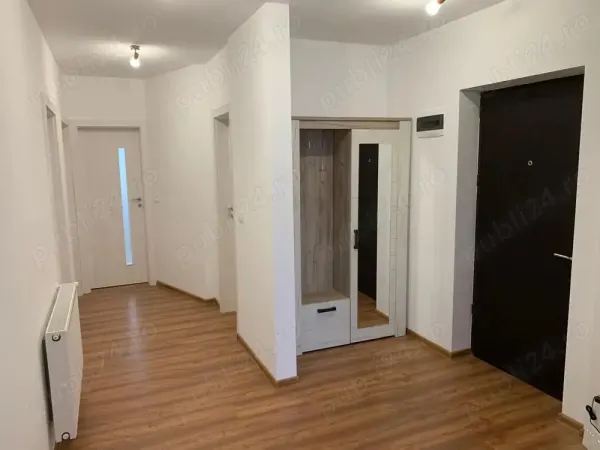 Apartament 3 camere Brașov - poza 3