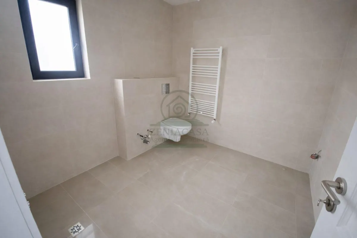 Casa 5 camere Valea Lupului Iasi 500 mp teren, FINALIZATA! - foto 5