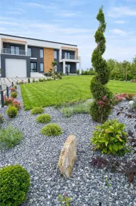 Casa de vanzare Suceava + 710 mp teren - foto 16