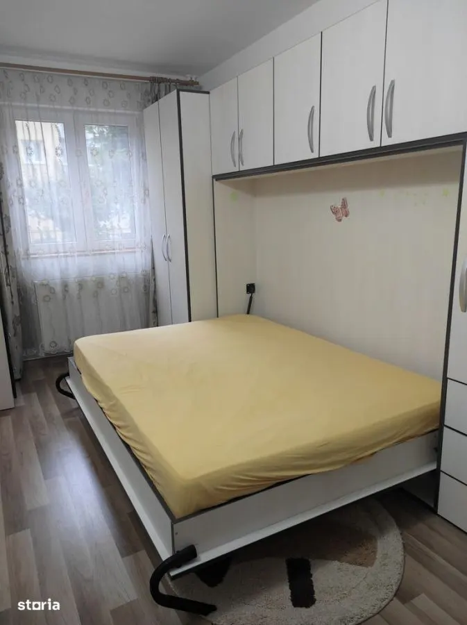 Apartament 3 camere Astra ,decomandat,renovat,120000 Euro - foto 2