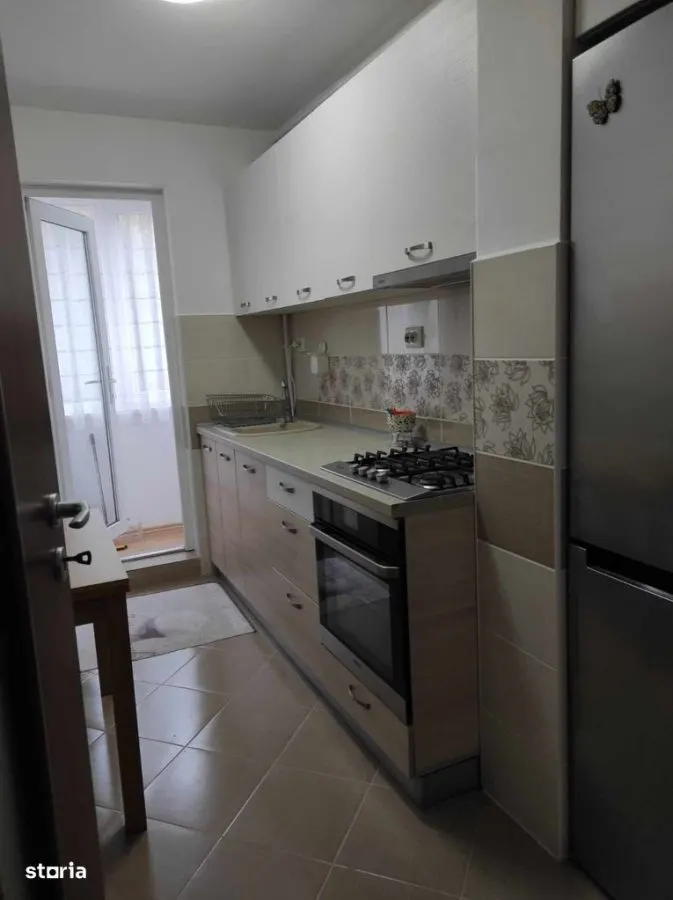 Apartament 3 camere Astra ,decomandat,renovat,120000 Euro - foto 6