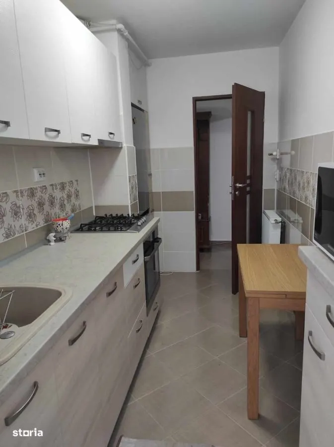 Apartament 3 camere Astra ,decomandat,renovat,120000 Euro - foto 7