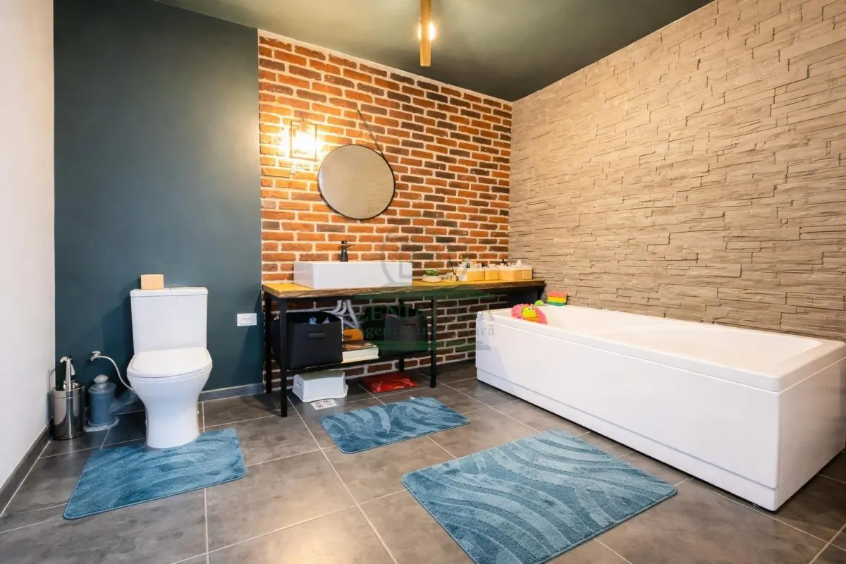 Casa 4 camere Miroslava Valea Adanca MOBILAT si UTILAT ! - foto 6
