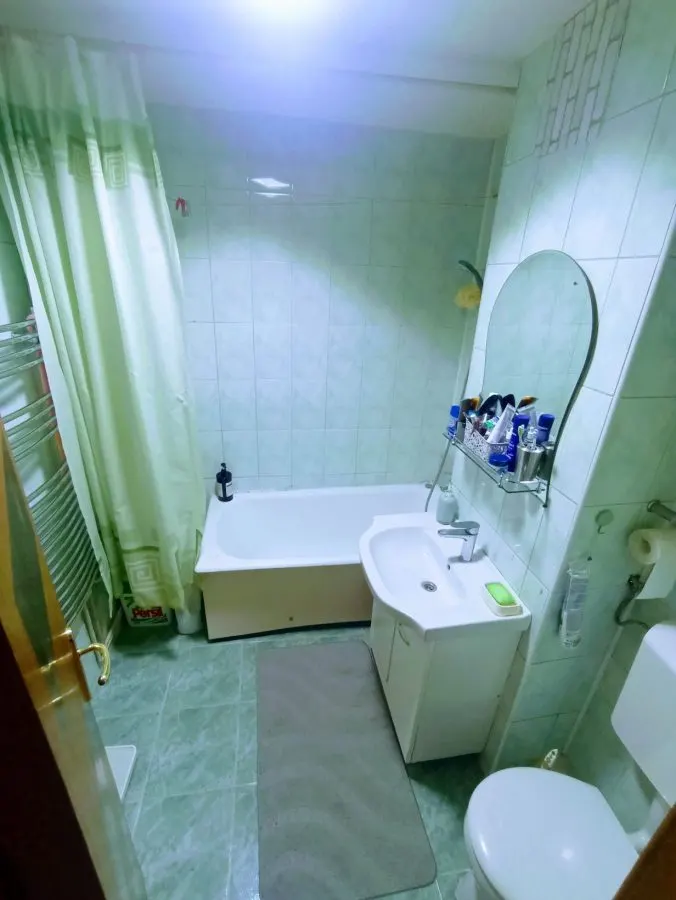 Apartament 3 camere Tractorul,139900 Euro - foto 5