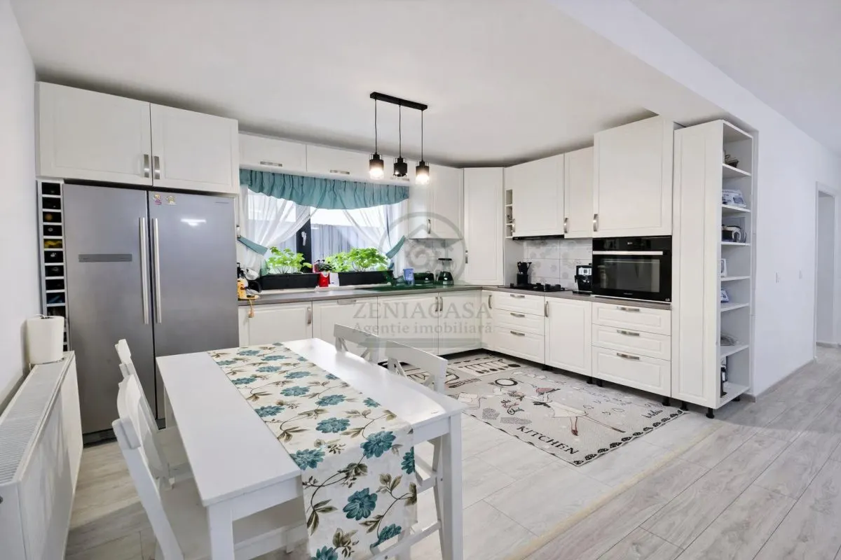 Casa Miroslava - Iasi,  3 camere , MOBILAT si UTILAT - foto 3