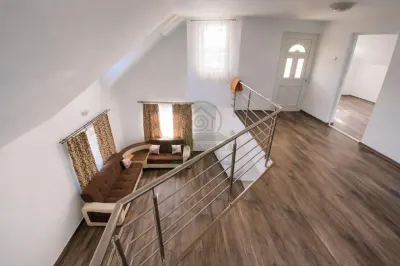 Casa 4 camere Voinesti Iasi  + 820 mp teren - foto 3