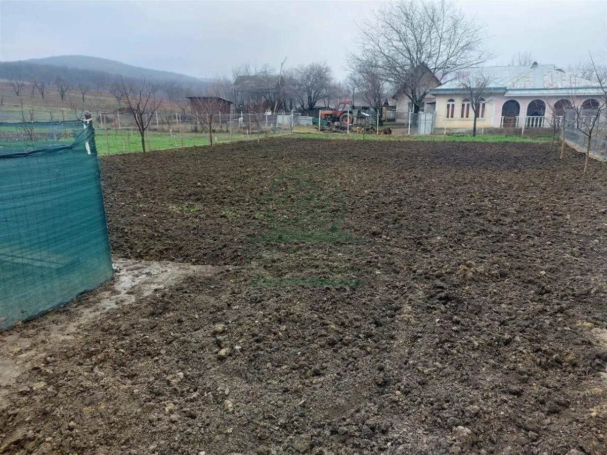 Casa 4 camere Voinesti Iasi  + 820 mp teren - foto 9