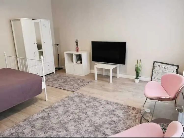 Garsoniera lux Centru Istoric  395 Euro - foto 1
