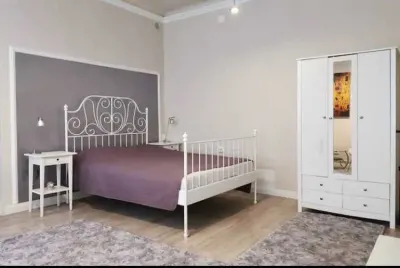 Garsoniera lux Centru Istoric  395 Euro - foto 4