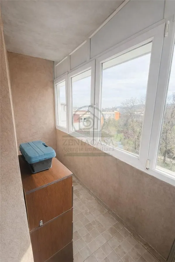 Apartament Iasi 2 camere decomandat Bld Socola - foto 11