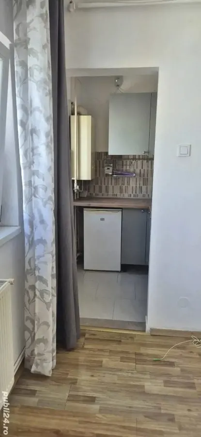 GARSONIERA BARTOLOMEU , STR. LANII - foto 3