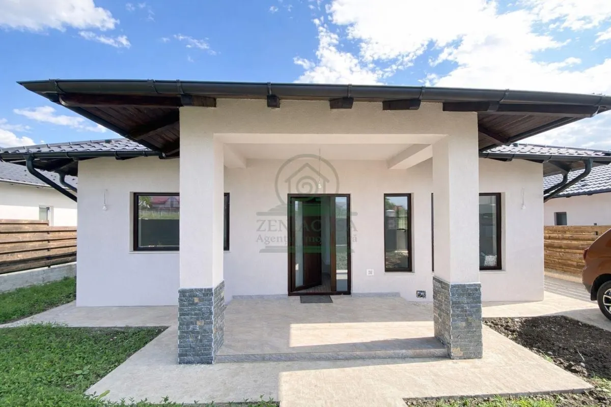 Casa Letcani Iasi, 500 mp teren, Beci - foto 1