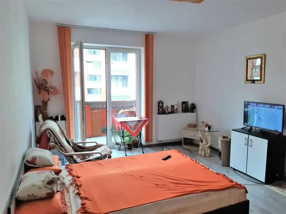 exclusivitate REMAX Garsoniera Avantgarden 92.000 Euro - foto 5