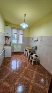expira in 2 luni Exclusivitate  Remax 2 camere zona Tractorul,etajul 1, 105000 Euro - foto 1