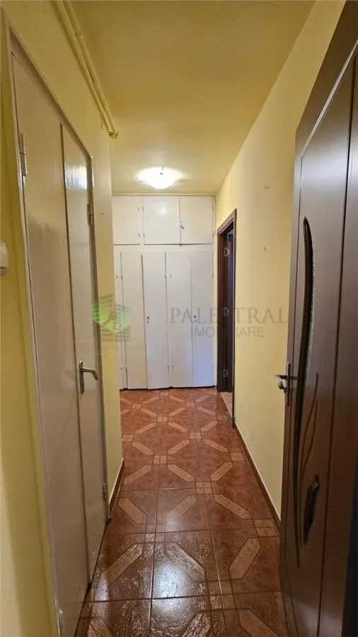 expira in 2 luni Exclusivitate  Remax 2 camere zona Tractorul,etajul 1, 105000 Euro - foto 6
