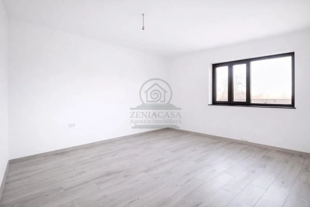 Casa Miroslava Horpaz 3 camere la cheie! - foto 5