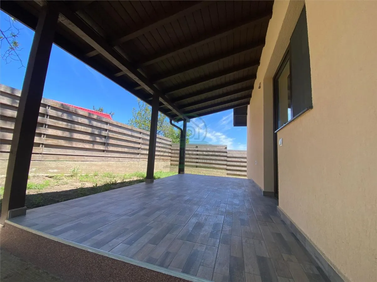 Casa Miroslava Horpaz 3 camere la cheie! - foto 10