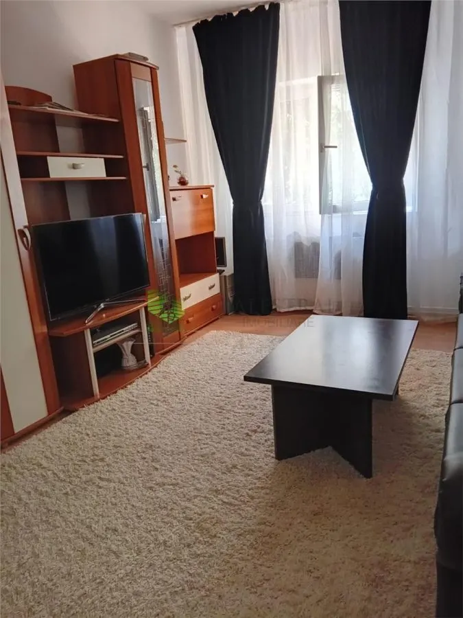 Apartament, 2 camere, decomandat, in cartierul Racadau119900 - foto 1
