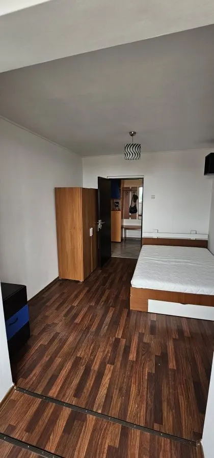 Apartament 3 Camere Calea Bucuresti 470 Euro - foto 5