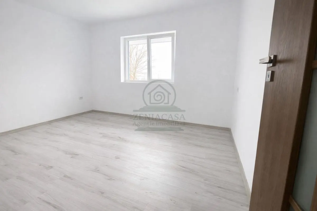 Casa in Voinesti iasi 3 camere, baie, bucatarie, ASFALT si CANALIZARE - foto 10
