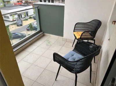 2 camere  Tractorul -Coresi Lux 550 Euro - foto 11