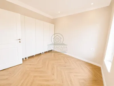 Casă 4 camere Miroslava - poza 11