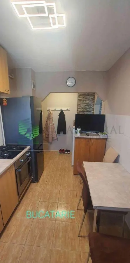 Apartament 2 camere Astra ,renovat,91500 Euro - foto 5