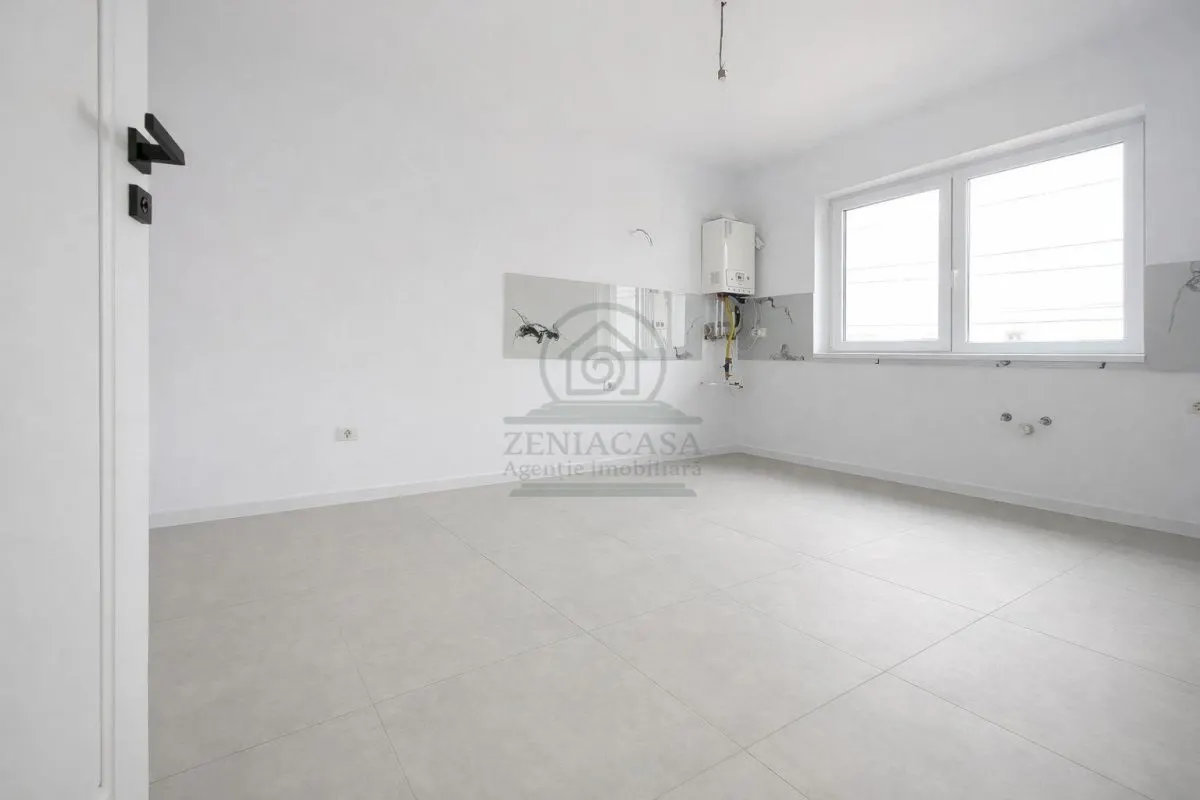 Casa Horpaz Miroslava 4 camere/2 bai FINALIZATA si CANALIZARE - foto 4