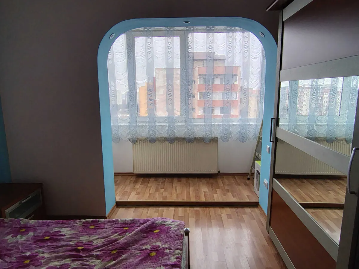 2 CAMERE VLAHUTA mobilat 105000 Euro - foto 4