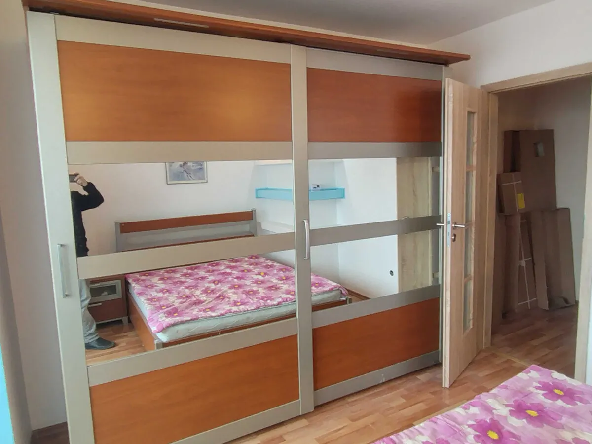 2 CAMERE VLAHUTA mobilat 105000 Euro - foto 5