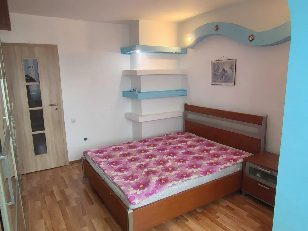 2 CAMERE VLAHUTA mobilat 105000 Euro - foto 7