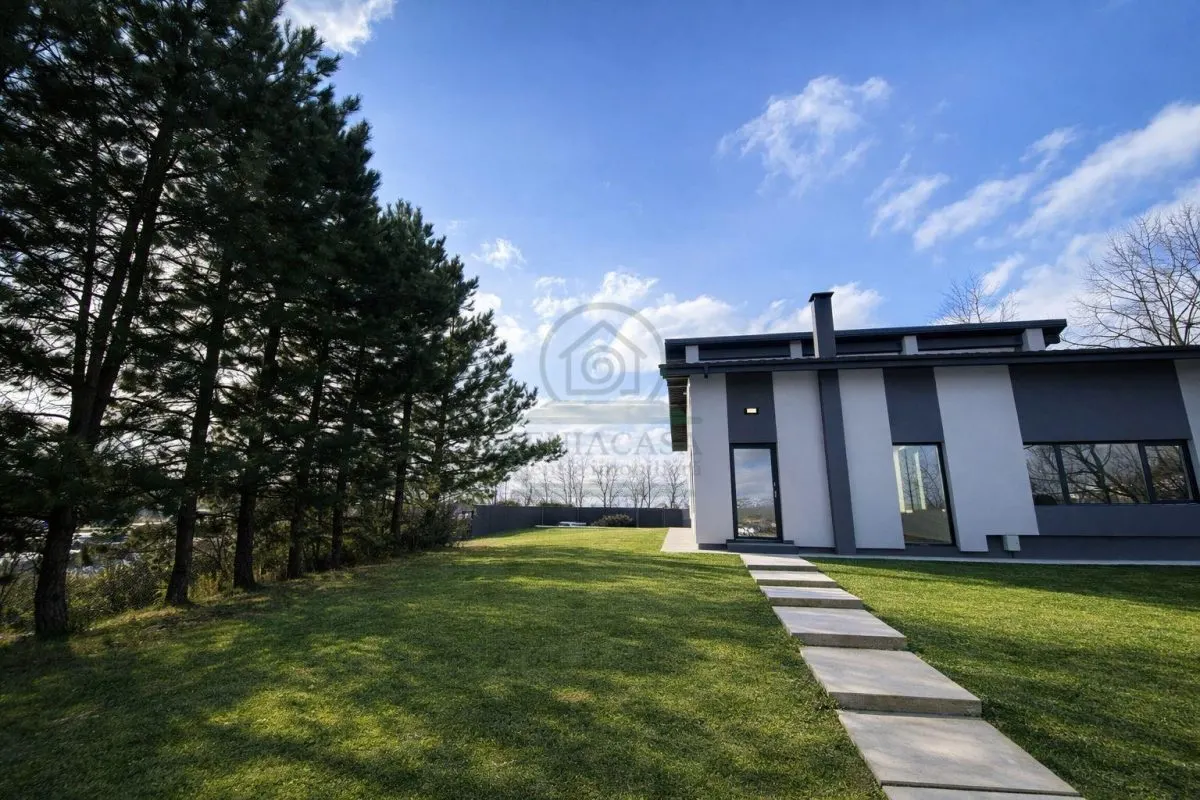 Casa Hlincea Iasi + 1500 mp teren vedere padure! zona deosebita! - foto 3