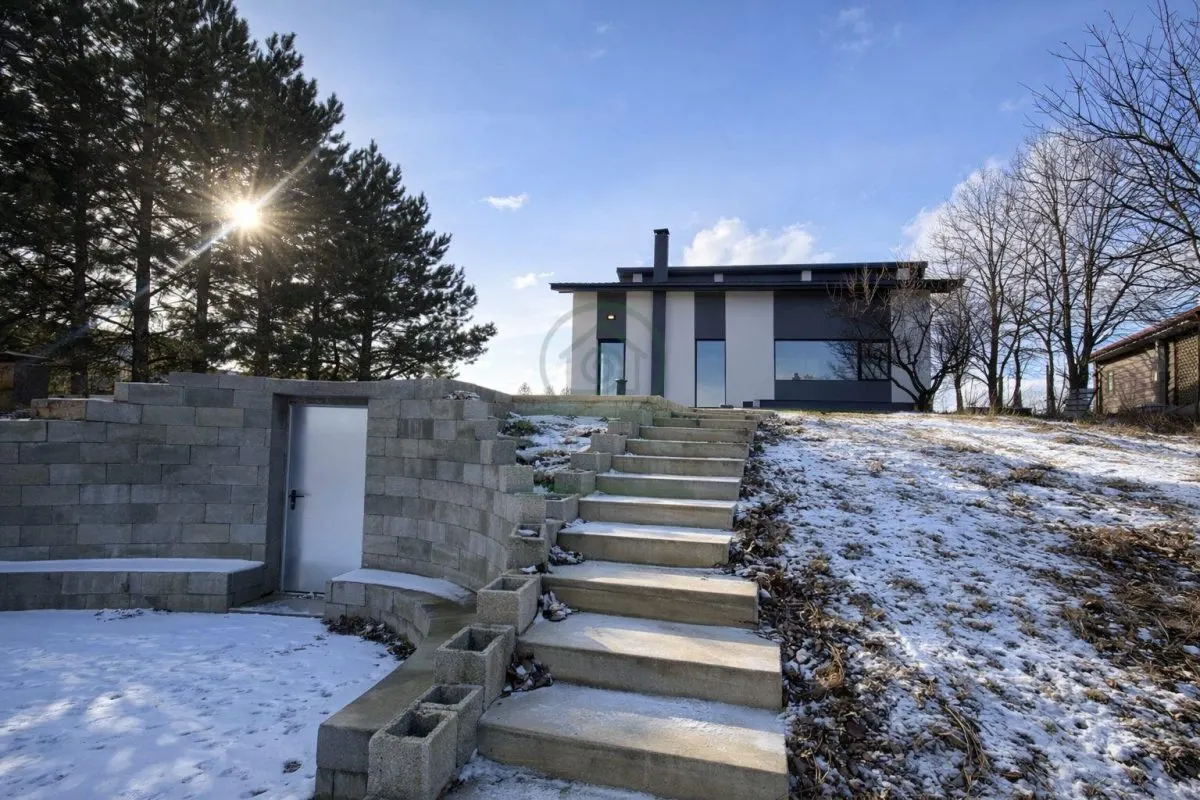 Casa Hlincea Iasi + 1500 mp teren vedere padure! zona deosebita! - foto 23
